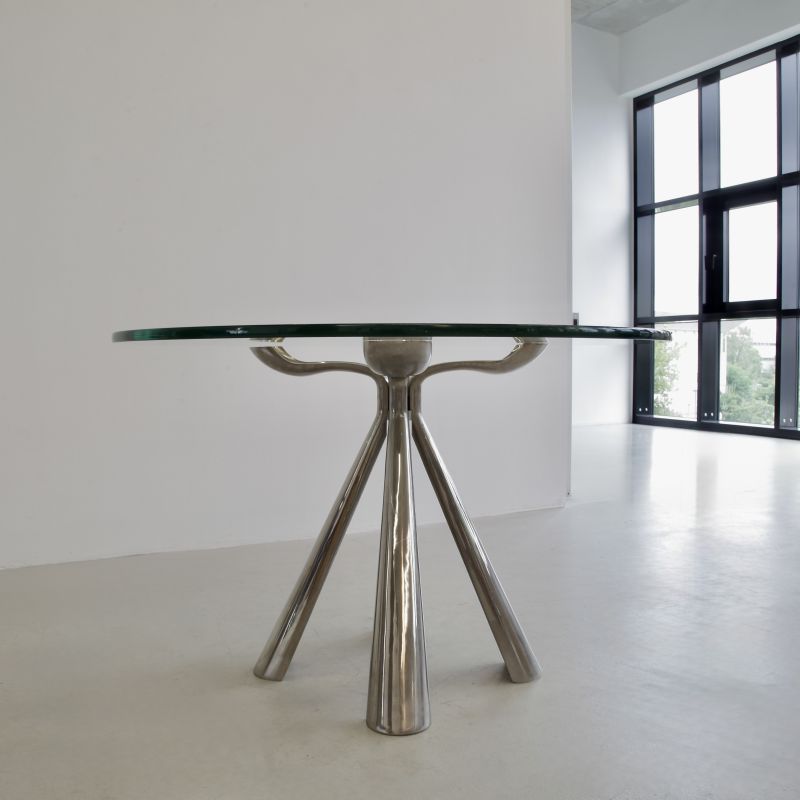 Round Dining Table by Vittorio INTROINI for SAPORITI, 1972