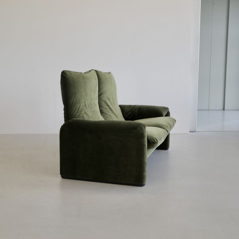 Two-Seat Sofa by Vico MAGISTRETTI for CASSINA 1973