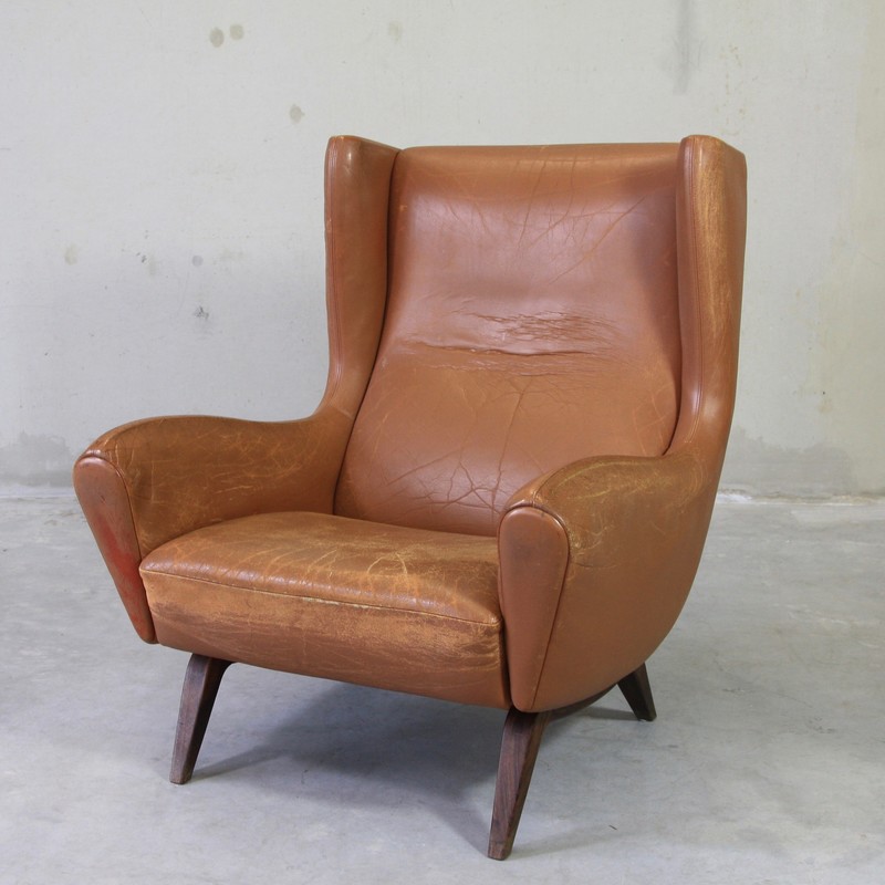 Brown Leather Lounge Chair by ILLUM WIKKELSO