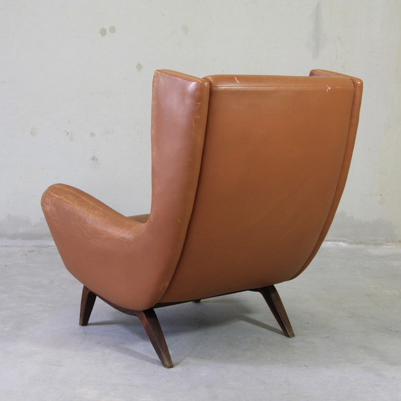 Brown Leather Lounge Chair by ILLUM WIKKELSO