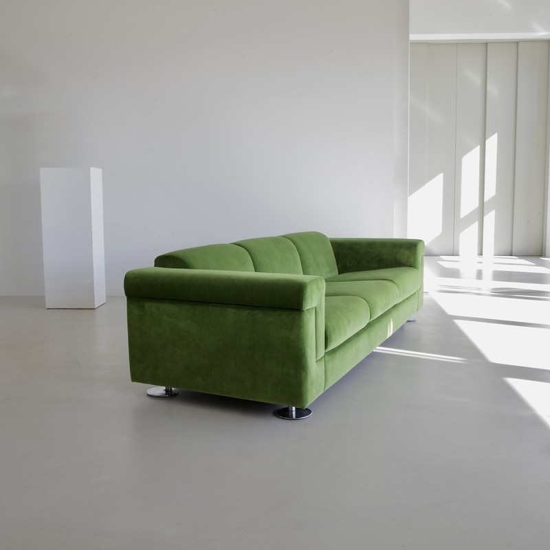 Large Sofa D120 by Valeria BORSANI and Alfredo BONETTI, TECNO MILANO 1966