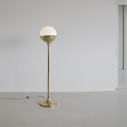 Floor Lamp by 'Vereinigten Werkstätten' Munich, 1960s