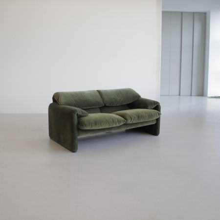 Two-Seat Sofa by Vico MAGISTRETTI for CASSINA 1973