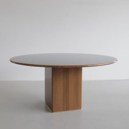 ARTONA series dining table by Afra & Tobia SCARPA for Maxalto Italy 1975